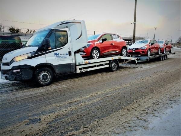 lawety do transportu samochodów osobowych